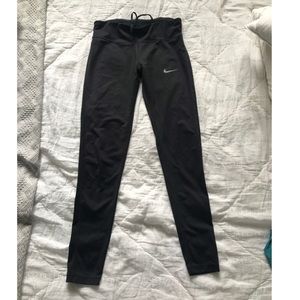 Nike Dri Fit 7/8 Length high rise leggings